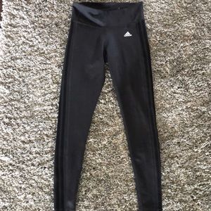 2/$20 Adidas Climalite workout pants/leggings M